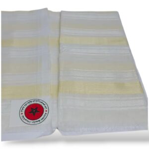 ثوب مخطط شعرة حرة